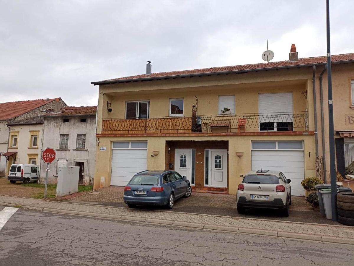 Hargarten-aux-Mines Appartement Gauche Avec Balcon מראה חיצוני תמונה